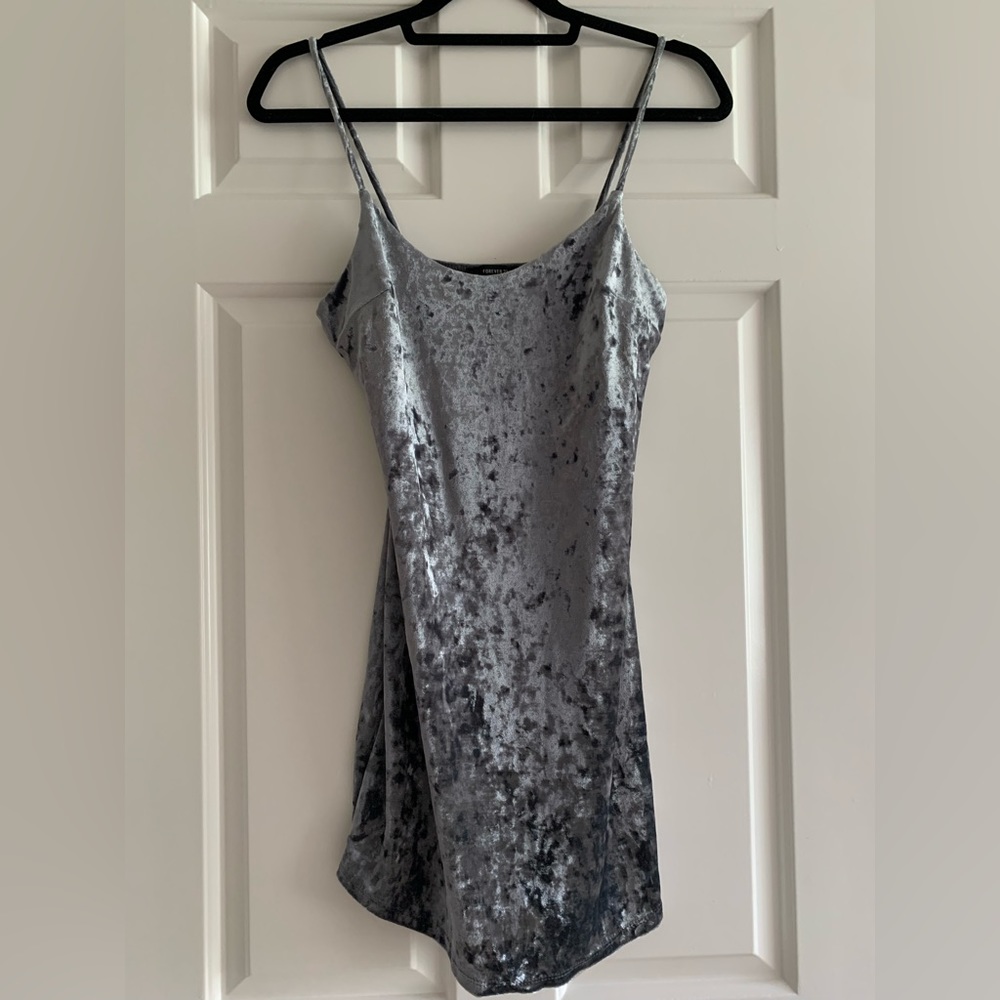 Forever 21 | Velvet Mini Dress | Gray/Silver | Small